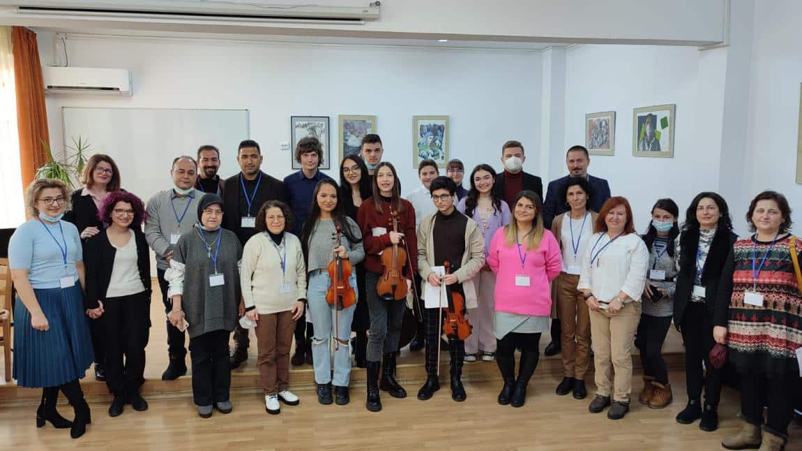 Misak-ı Milli Ortaokulu ''KA 227 Erasmus+'' Projesi ile Romanya'da