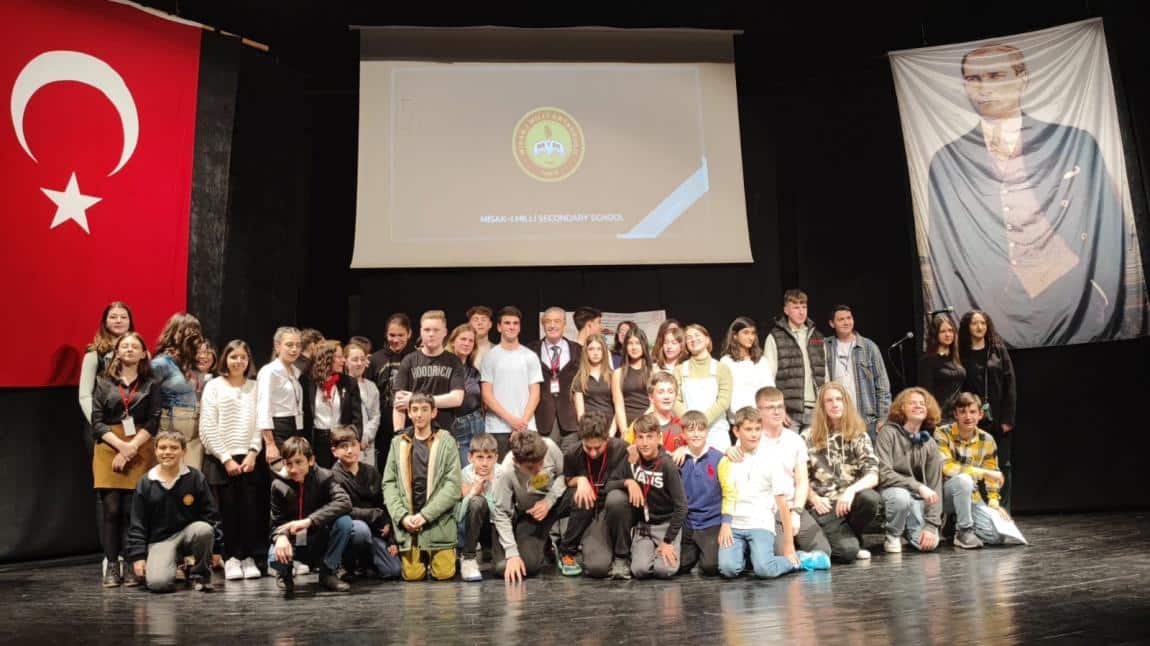 Misak-ı Milli Ortaokulu ailesi olarak Environment 4 Future KA229 Erasmus+ projesi ile 5 ülkeden 24 öğrenciyi misafir ettik.